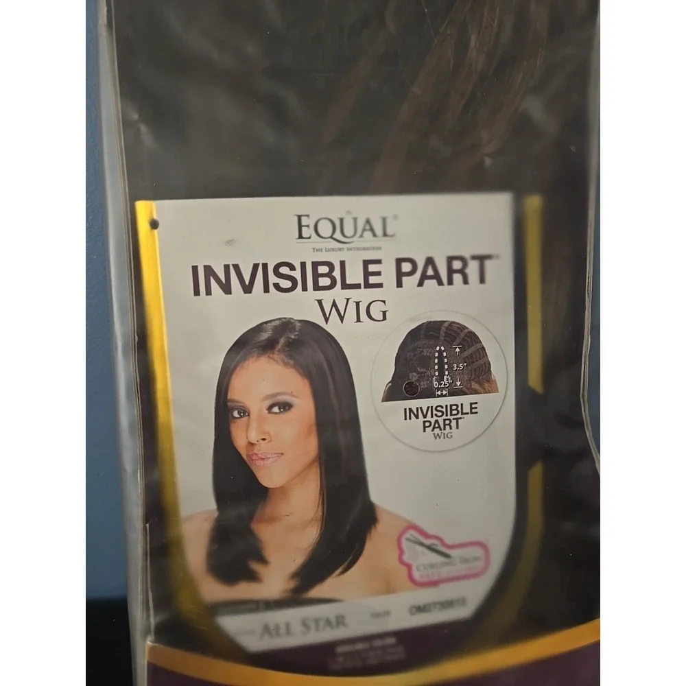 FREETRESS EQUAL SYNTHETIC INVISIBLE U‎ PART WIG - ALL STAR - COLOR OM2730613